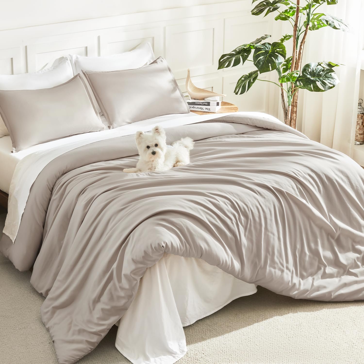 TODD GRIMES Comforter Set, Lightweight Solid Bedding Comforter Set, Fluffy Down Alternative Bed Set, Sage Green, King - Image 12