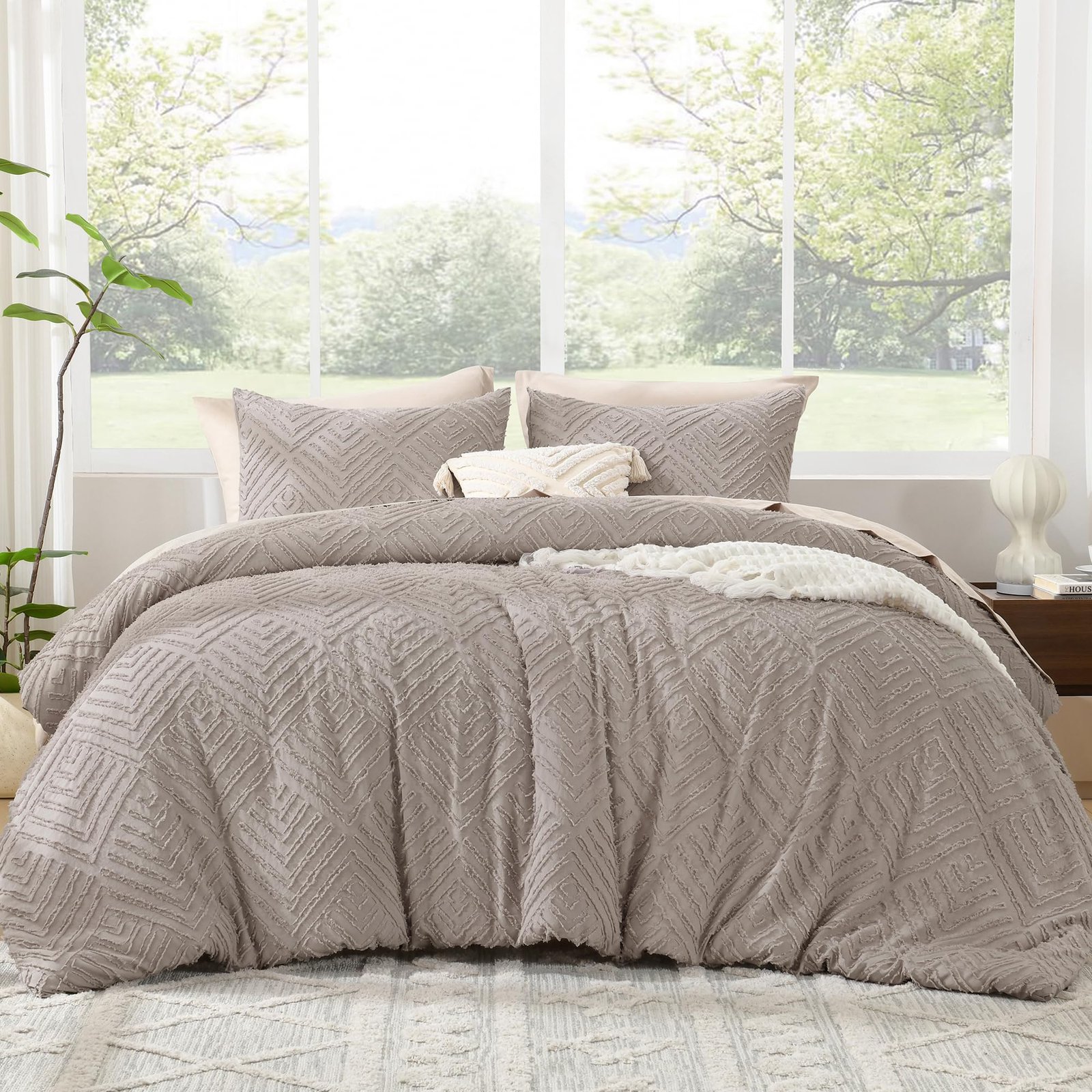 TODD GRIMES Comforter King Size Set Oatmeal, 3 Pieces Boho Tufted Farmhouse Bedding Comforter Sets, Lightweight Fluffy Comforter Bed Set for All Season (104x90In Comforter and 2 Pillowcases) - Image 6