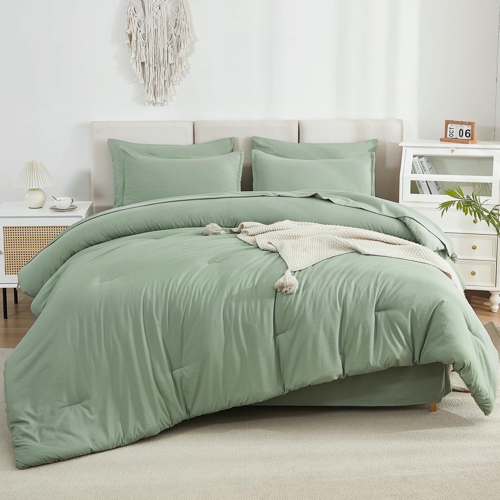 TODD GRIMES King Size Comforter Set Dark Emerald Green - 7 Pieces Bed in a Bag King Bedding Comforter Sets, Solid Lightweight Bed Set with Comforter, Sheets, Pillowcases & Shams - Image 28