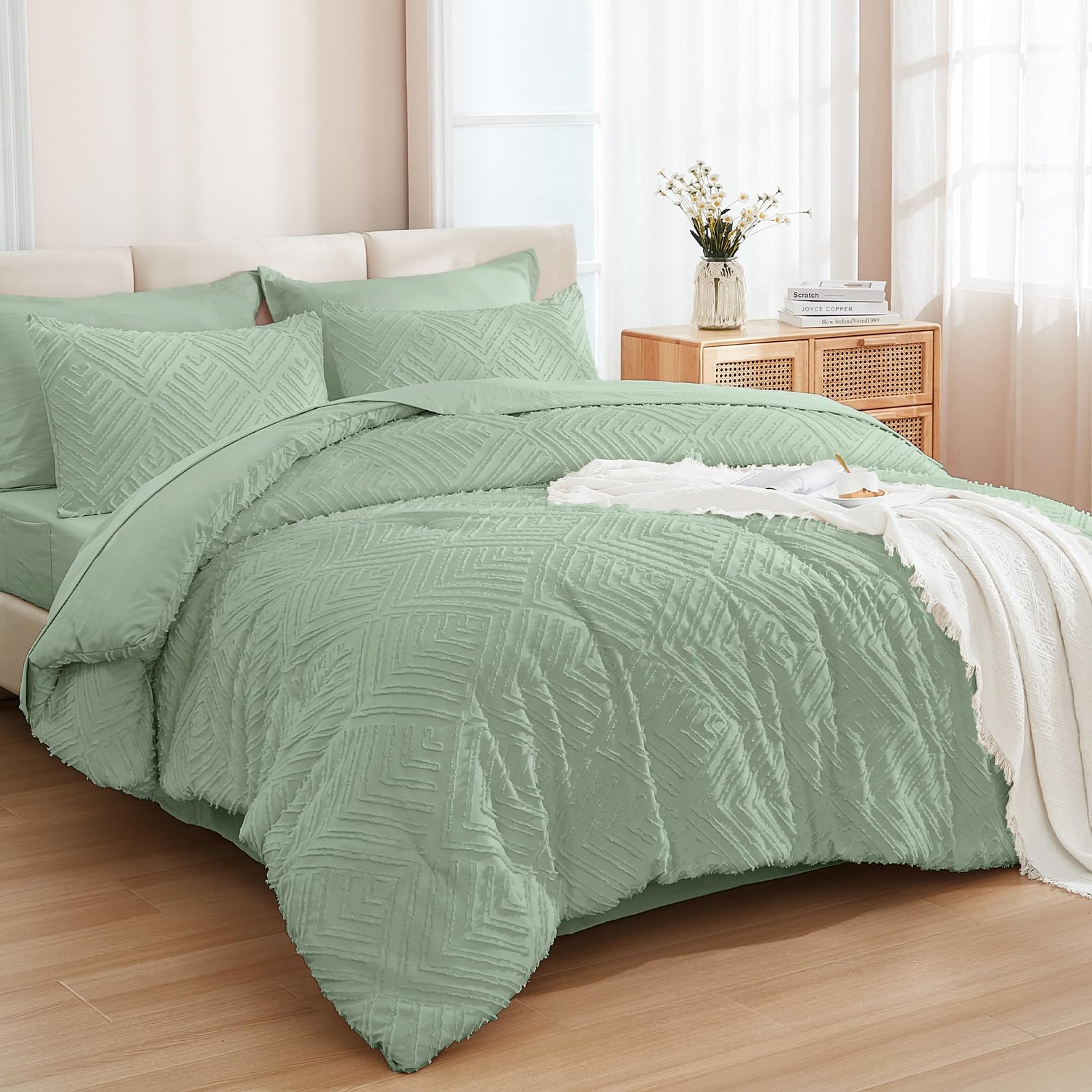 TODD GRIMES King Size Comforter Set 7 Pieces Dark Emerald Green - Bed in a Bag King Boho Lightweight Fluffy Tufted Bedding Sets with Quilt Comforter, Sheets, Pillowcases & Shams - Image 12