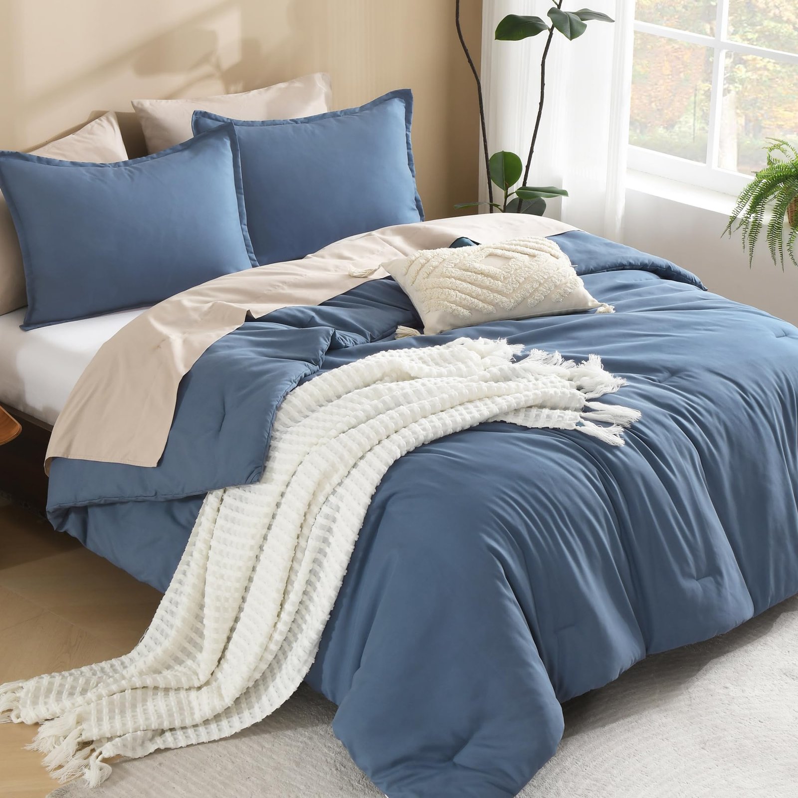 TODD GRIMES Comforter Set, Lightweight Solid Bedding Comforter Set, Fluffy Down Alternative Bed Set, Sage Green, King - Image 30