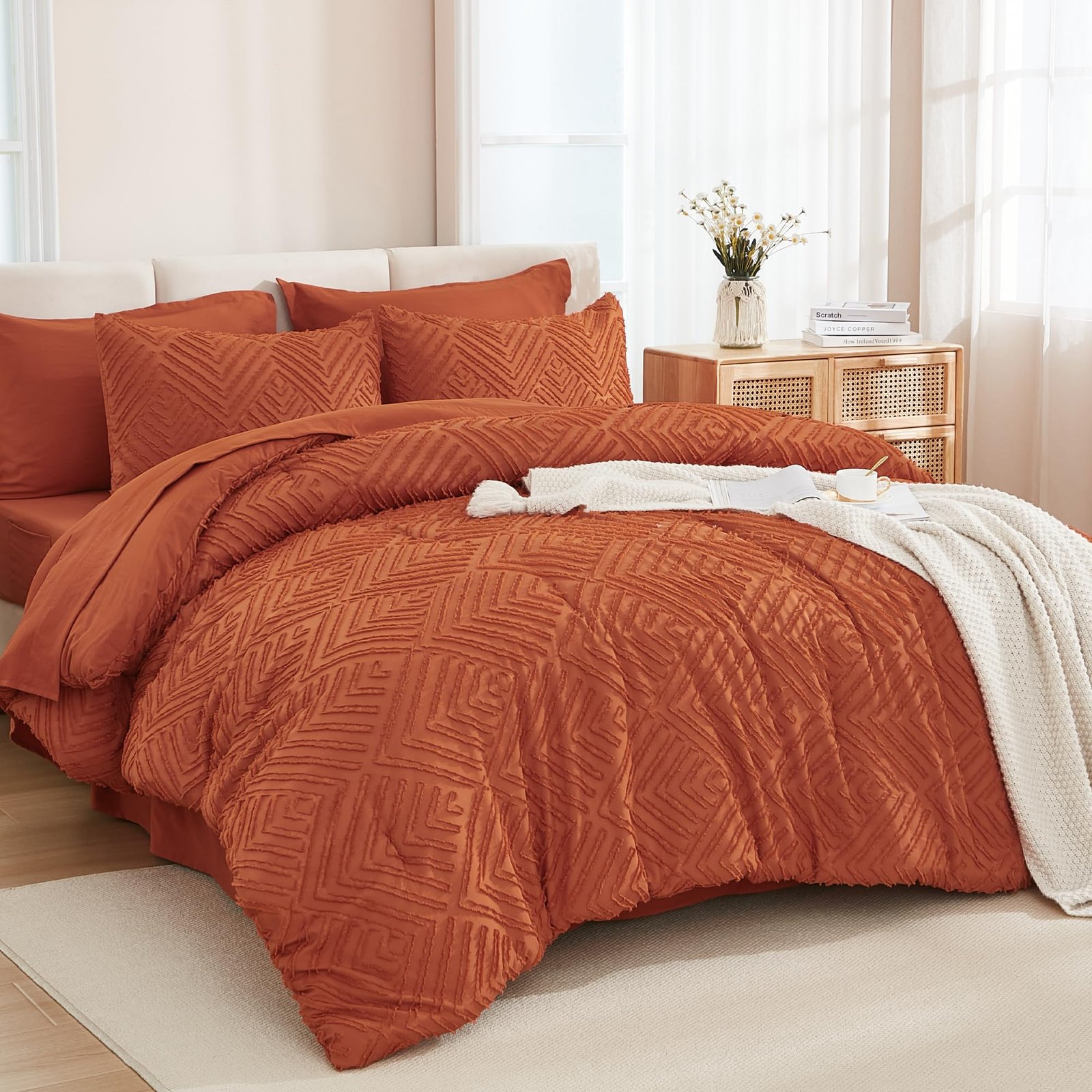 TODD GRIMES King Size Comforter Set 7 Pieces Dark Emerald Green - Bed in a Bag King Boho Lightweight Fluffy Tufted Bedding Sets with Quilt Comforter, Sheets, Pillowcases & Shams - Image 3