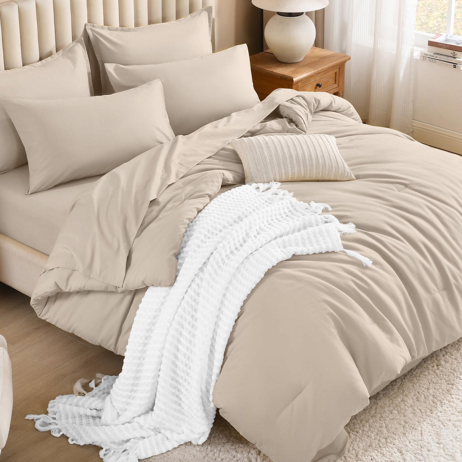 TODD GRIMES King Size Comforter Set Dark Emerald Green - 7 Pieces Bed in a Bag King Bedding Comforter Sets, Solid Lightweight Bed Set with Comforter, Sheets, Pillowcases & Shams - Image 14