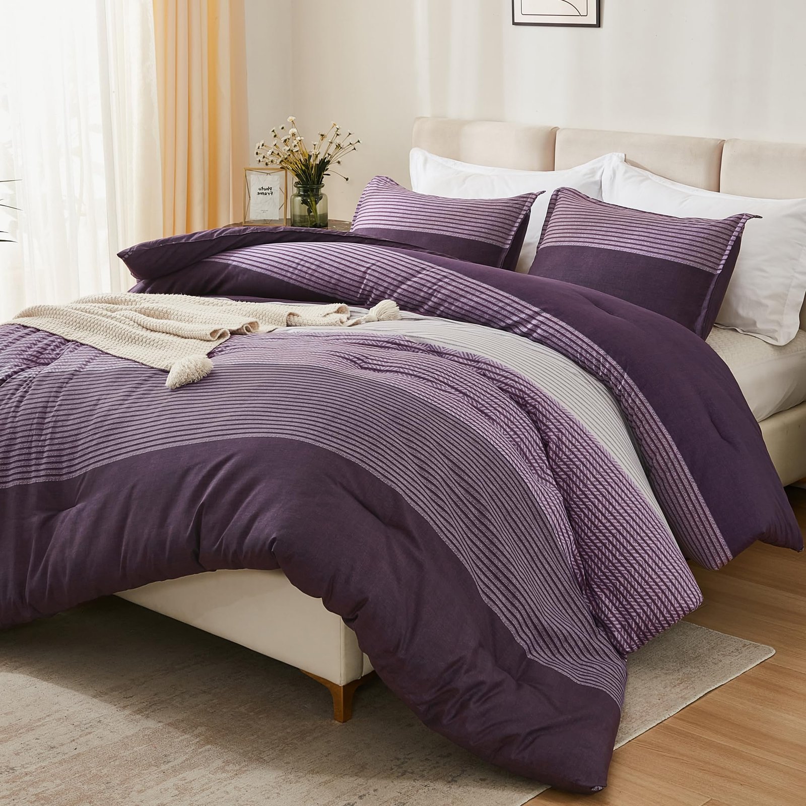 TODD GRIMES Queen Comforter Set Black White Grey - 3 Pieces Lightweight Summer Bedding Set, All Season Down Alternative Comforter (1 Comforter, 2 Pillowcases) - Image 8