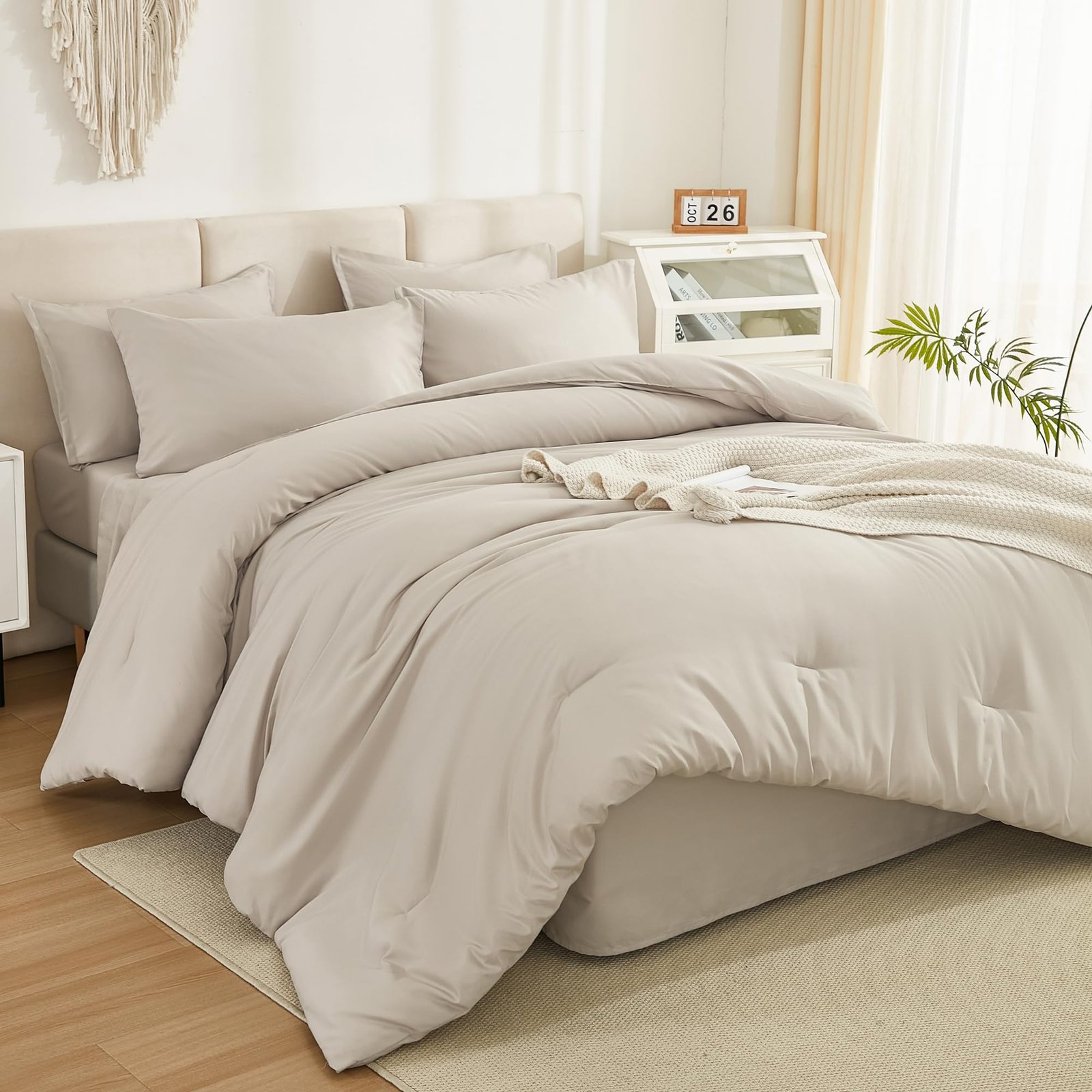 TODD GRIMES King Size Comforter Set Dark Emerald Green - 7 Pieces Bed in a Bag King Bedding Comforter Sets, Solid Lightweight Bed Set with Comforter, Sheets, Pillowcases & Shams - Image 19