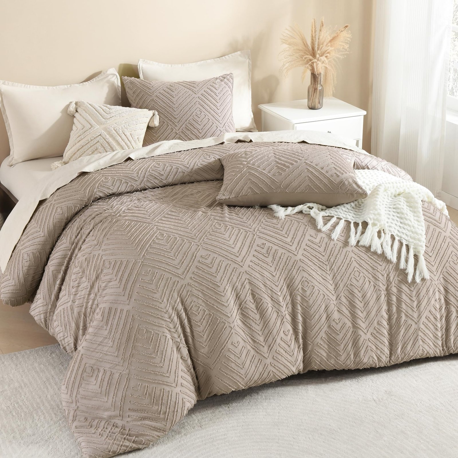 TODD GRIMES Comforter King Size Set Oatmeal, 3 Pieces Boho Tufted Farmhouse Bedding Comforter Sets, Lightweight Fluffy Comforter Bed Set for All Season (104x90In Comforter and 2 Pillowcases) - Image 12