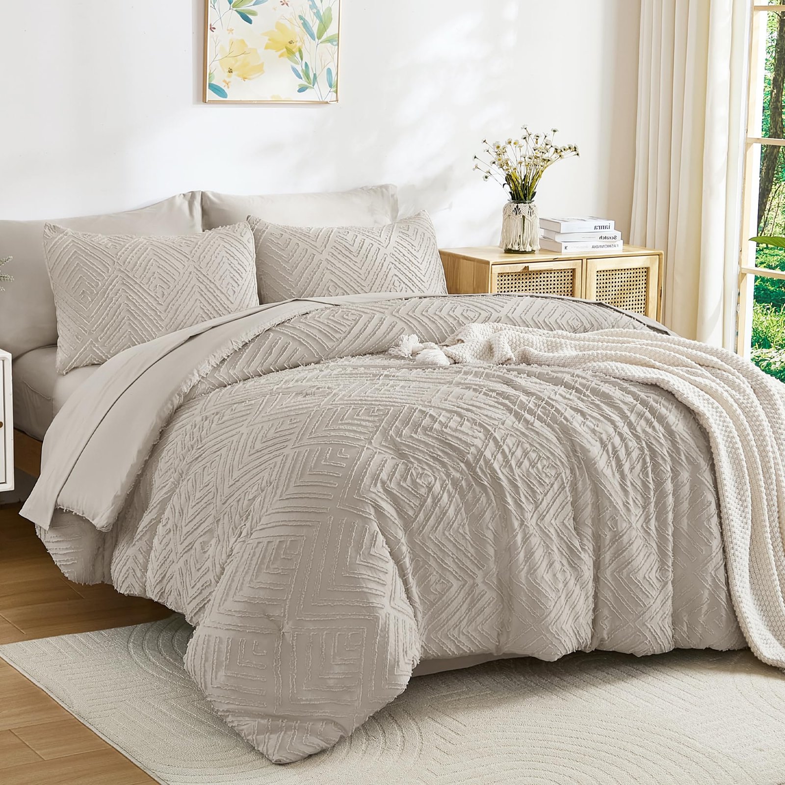 TODD GRIMES King Size Comforter Set 7 Pieces Dark Emerald Green - Bed in a Bag King Boho Lightweight Fluffy Tufted Bedding Sets with Quilt Comforter, Sheets, Pillowcases & Shams - Image 6