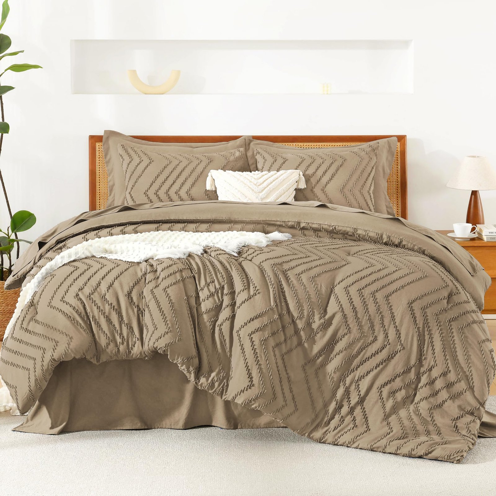 TODD GRIMES King Size Comforter Set with Sheets Beige - 7 Pieces Bed in a Bag King Chevron Tufted Boho Luxury Bedding Sets with Comforter, Sheets, Pillowcases & Shams - Image 108