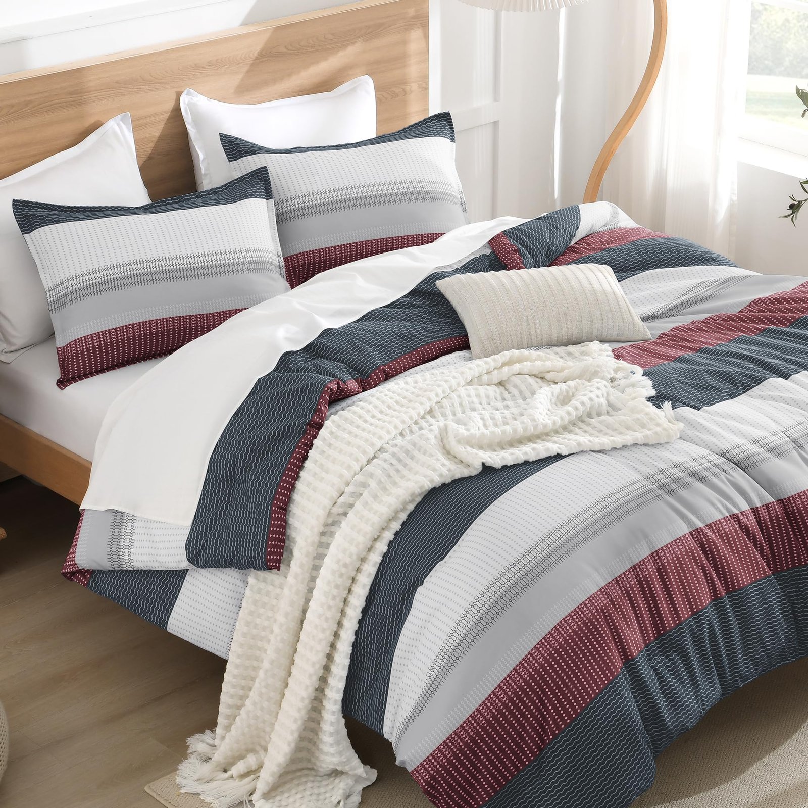 TODD GRIMES Queen Comforter Set Black White Grey - 3 Pieces Lightweight Summer Bedding Set, All Season Down Alternative Comforter (1 Comforter, 2 Pillowcases) - Image 24