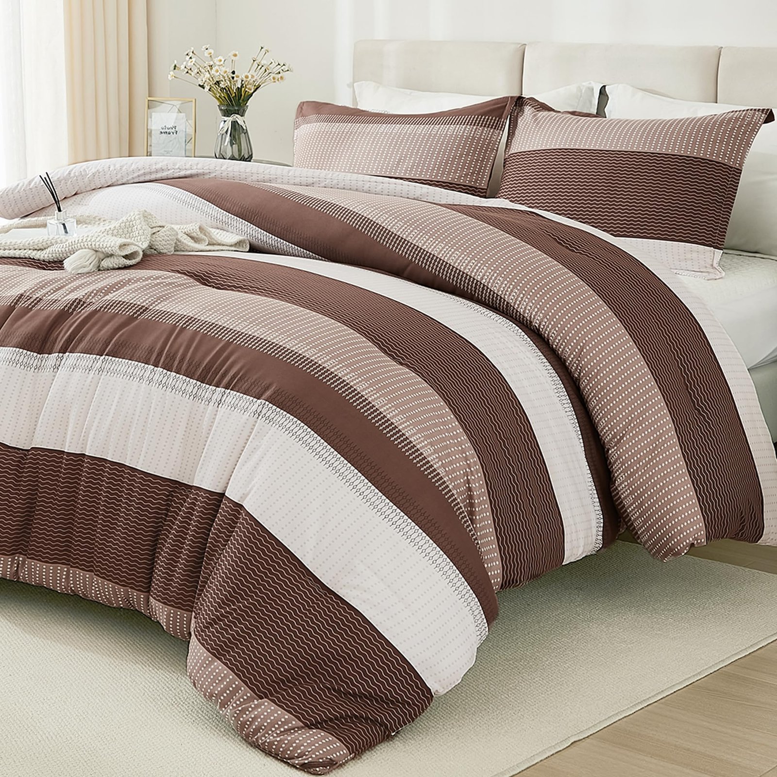 TODD GRIMES Queen Comforter Set Black White Grey - 3 Pieces Lightweight Summer Bedding Set, All Season Down Alternative Comforter (1 Comforter, 2 Pillowcases) - Image 3
