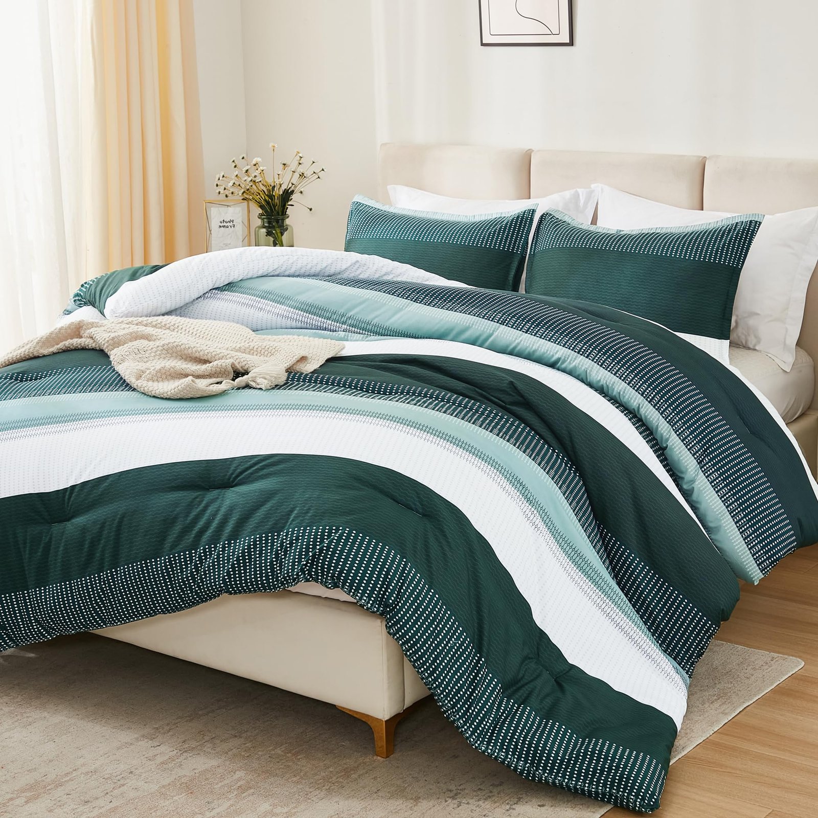 TODD GRIMES Queen Comforter Set Black White Grey - 3 Pieces Lightweight Summer Bedding Set, All Season Down Alternative Comforter (1 Comforter, 2 Pillowcases) - Image 7