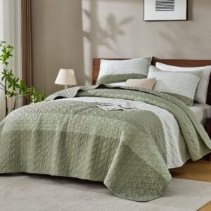 TODD GRIMES King Size Quilt Set Sage Green, 3 Pieces Mint Green Ultra Soft Lightweight Bedspreads & Coverlets Set, Patchwork Striped Quilted Bedding Sets for All Seasons (1 Quilt, 2 Pillow Shams)