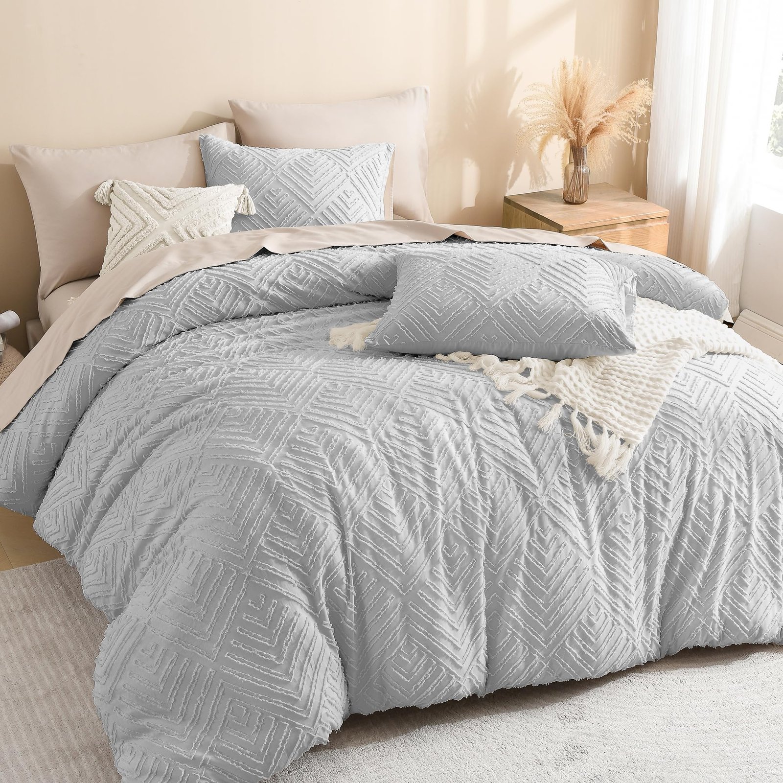 TODD GRIMES Comforter King Size Set Oatmeal, 3 Pieces Boho Tufted Farmhouse Bedding Comforter Sets, Lightweight Fluffy Comforter Bed Set for All Season (104x90In Comforter and 2 Pillowcases) - Image 9