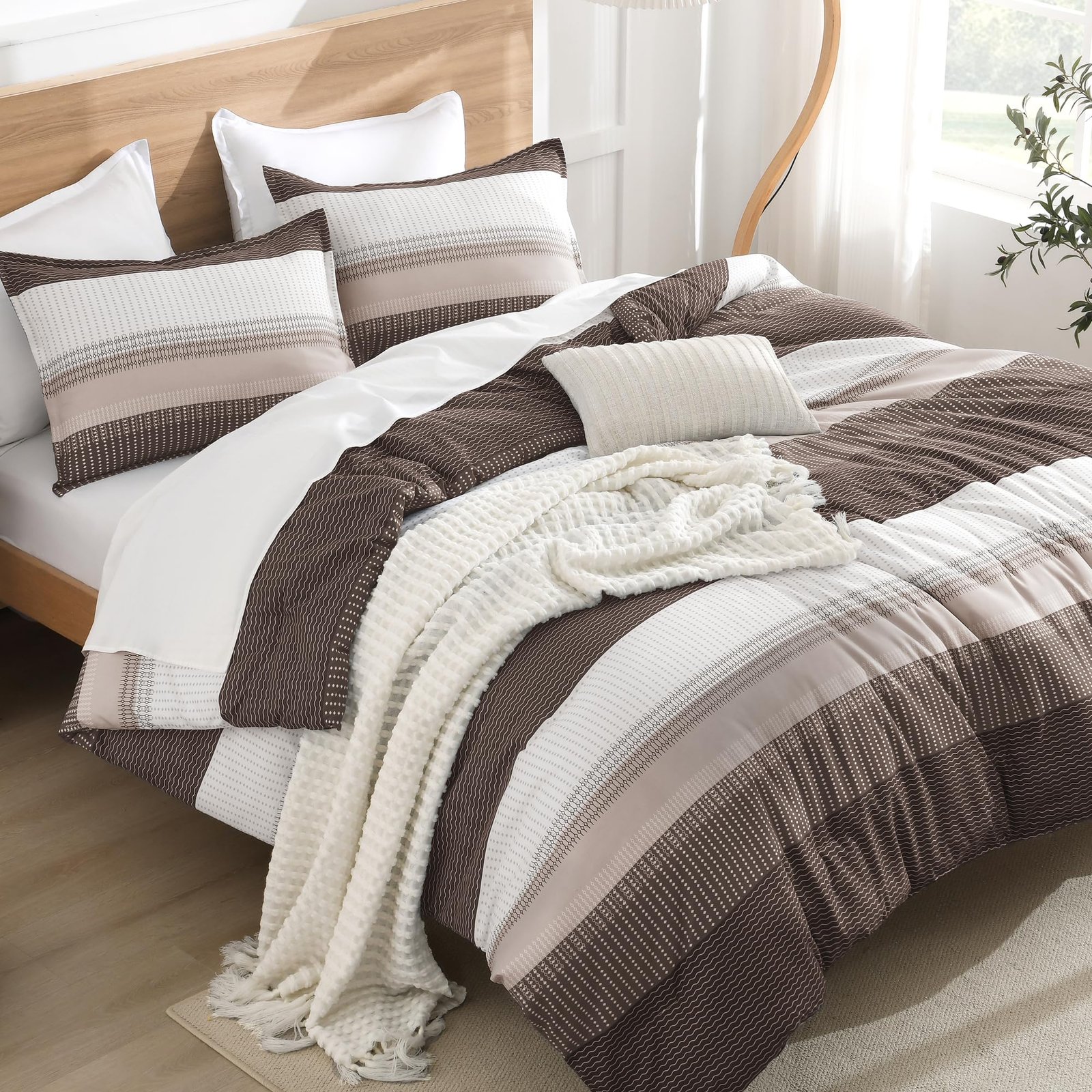 TODD GRIMES Queen Comforter Set Black White Grey - 3 Pieces Lightweight Summer Bedding Set, All Season Down Alternative Comforter (1 Comforter, 2 Pillowcases) - Image 28