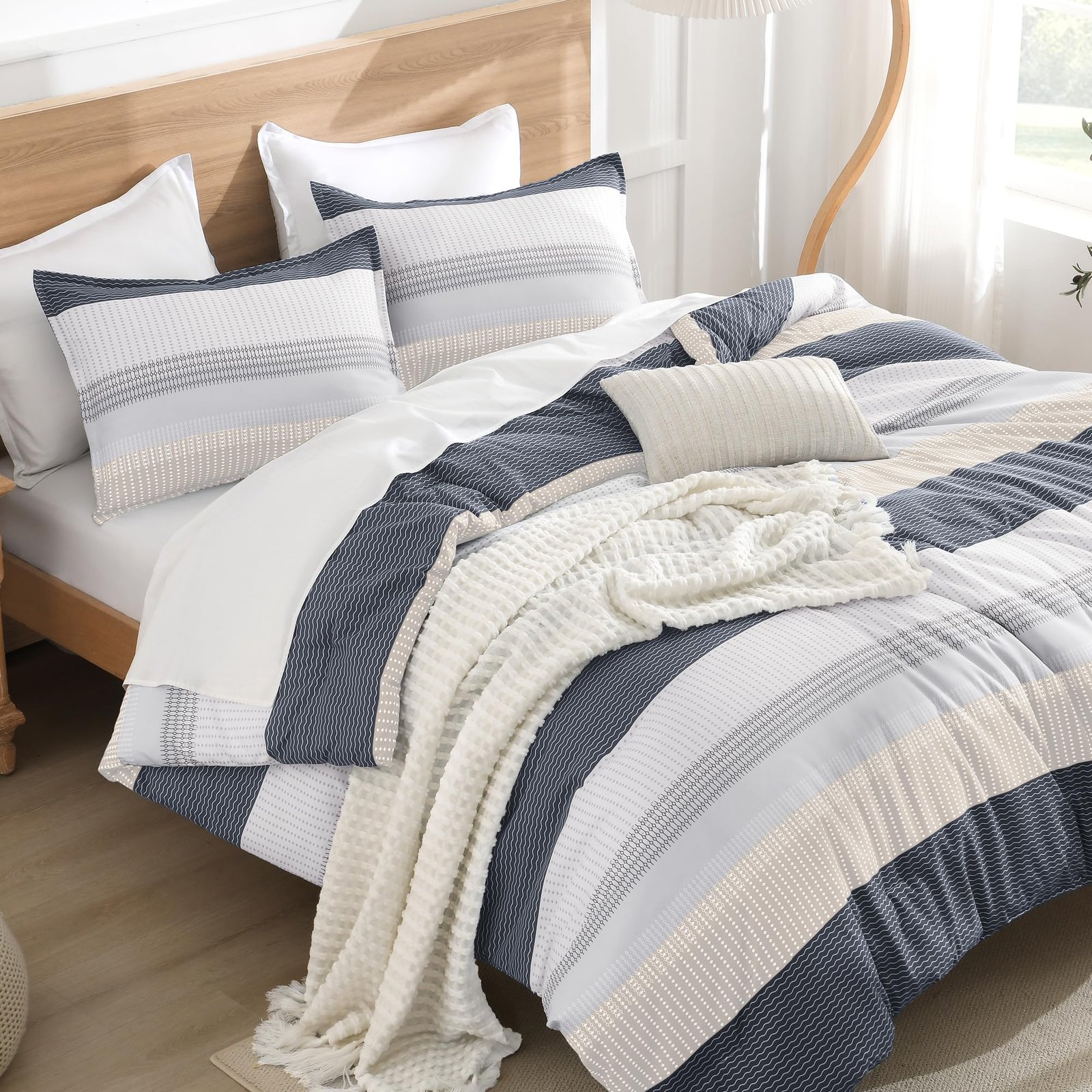 TODD GRIMES Queen Comforter Set Black White Grey - 3 Pieces Lightweight Summer Bedding Set, All Season Down Alternative Comforter (1 Comforter, 2 Pillowcases) - Image 33