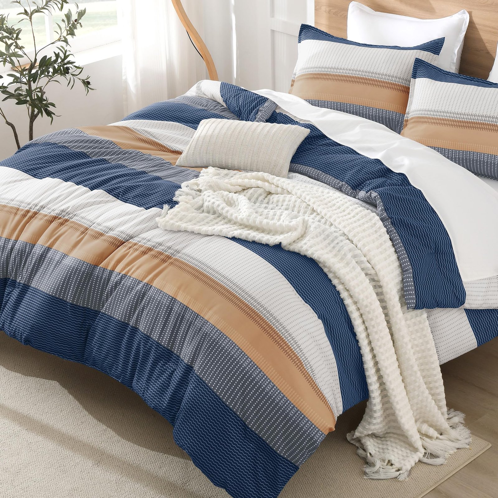 TODD GRIMES Queen Comforter Set Black White Grey - 3 Pieces Lightweight Summer Bedding Set, All Season Down Alternative Comforter (1 Comforter, 2 Pillowcases) - Image 31