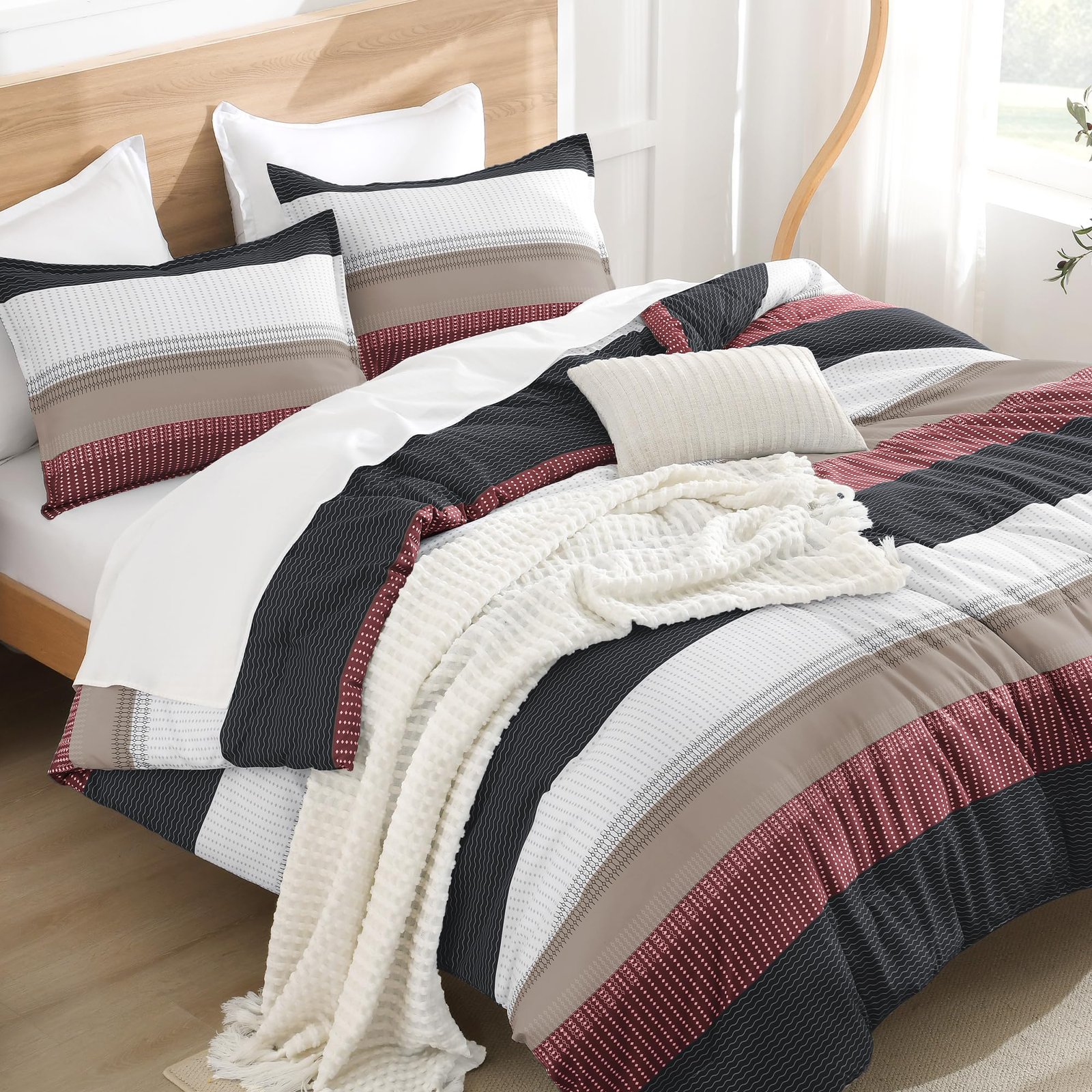 TODD GRIMES Queen Comforter Set Black White Grey - 3 Pieces Lightweight Summer Bedding Set, All Season Down Alternative Comforter (1 Comforter, 2 Pillowcases) - Image 23